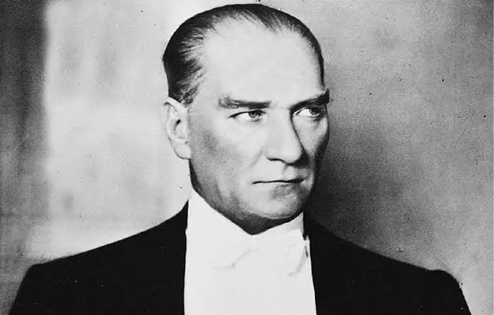 Türk Tarihine Damga Vuran 17 İkonik Kişilikler 1 TÜRK İKONİK KİŞİLİKLER